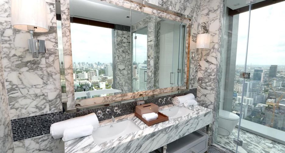For sale 2 bedrooms condo in Sathon, Bangkok