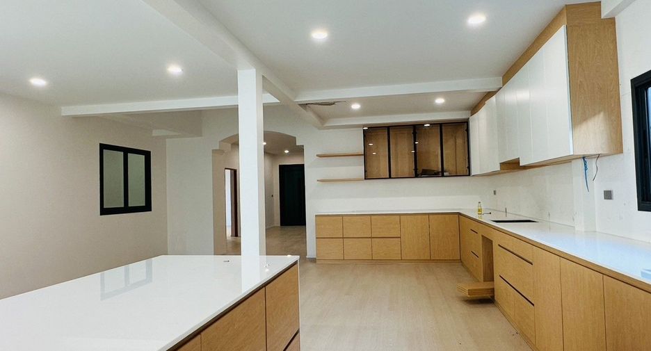 ขาย 4 ห้องนอน วิลล่า ใน เมืองภูเก็ต, ภูเก็ต