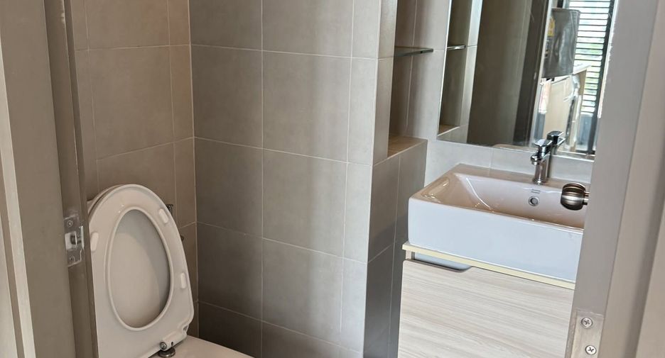 For rent studio condo in Bang Na, Bangkok