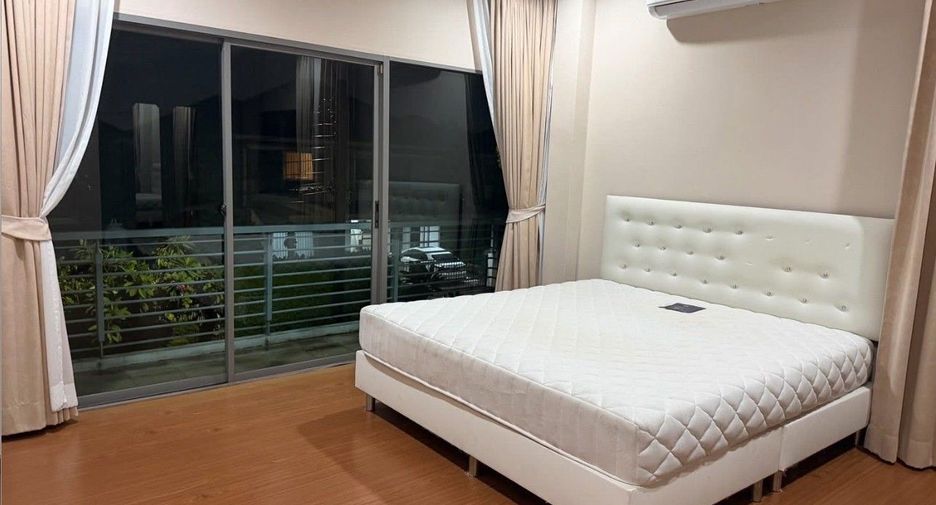 Haus zur Miete mit 6 Zimmer in Lat Krabang, Bangkok