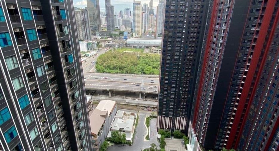 For rent 1 bed condo in Huai Khwang, Bangkok