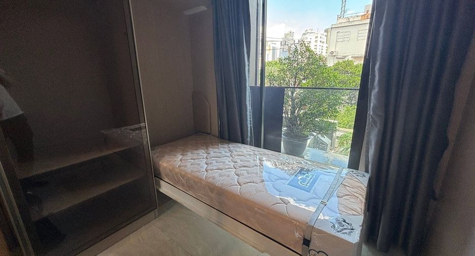 For rent 1 bed condo in Watthana, Bangkok