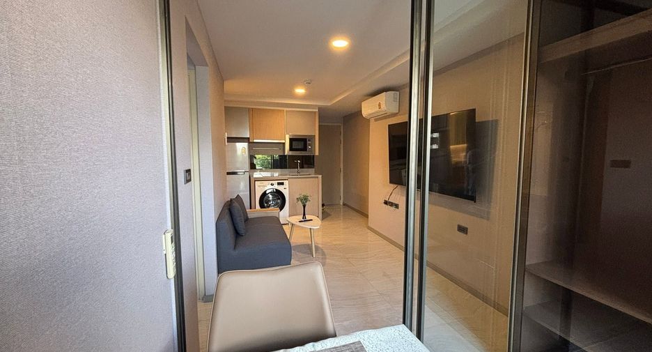 For rent 1 bed condo in Watthana, Bangkok