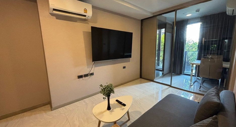 For rent 1 bed condo in Watthana, Bangkok