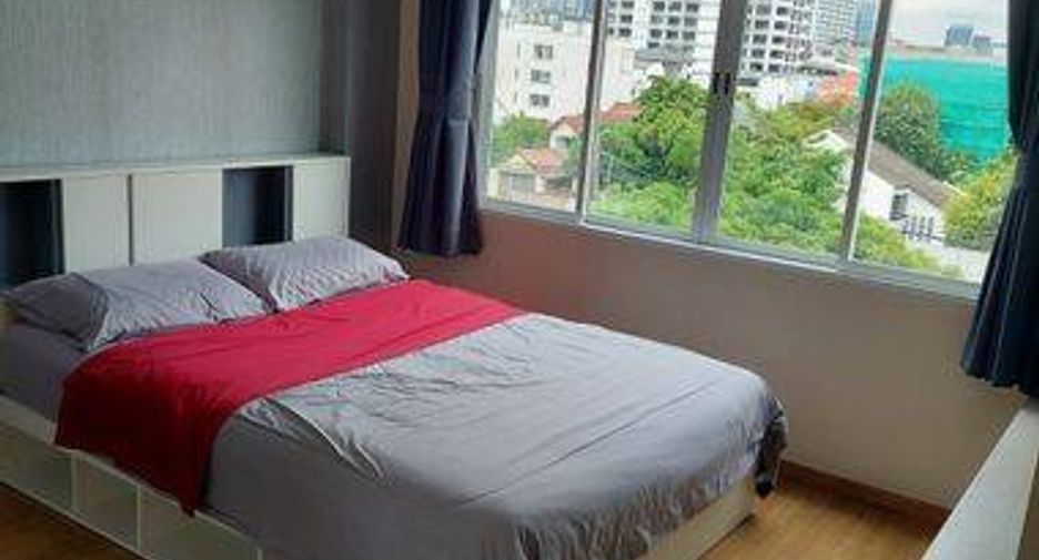 For sale 1 bed condo in Huai Khwang, Bangkok