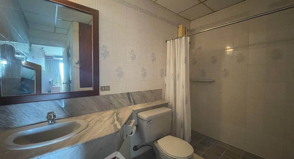 Продажа 2 спальни кондо в Щаттхана, Бангкок