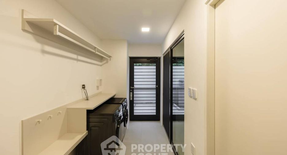 Casa en venta de 4 habitaciones en Saphan Sung, Bangkok