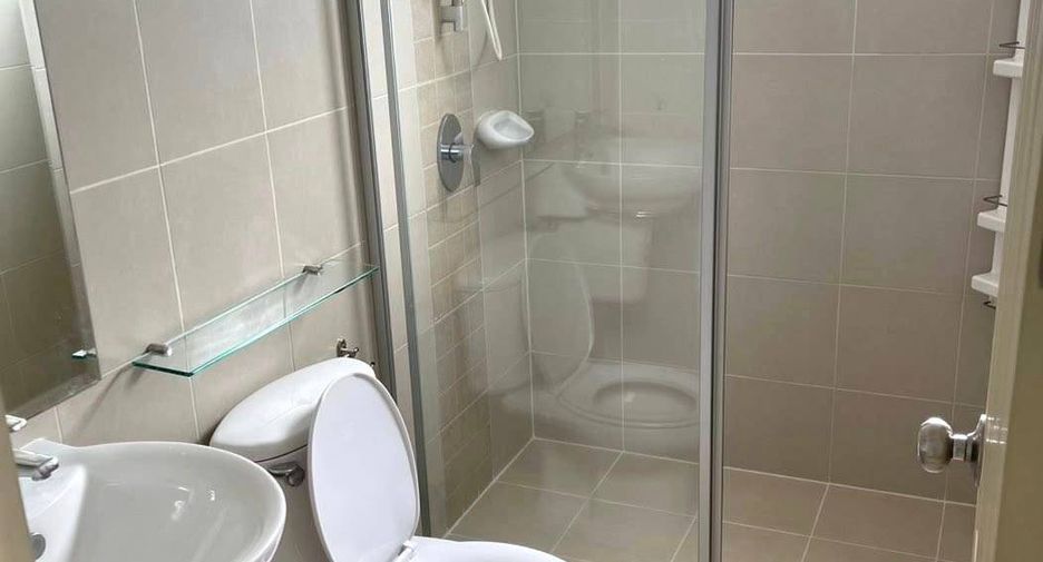 For sale 1 bed condo in Watthana, Bangkok
