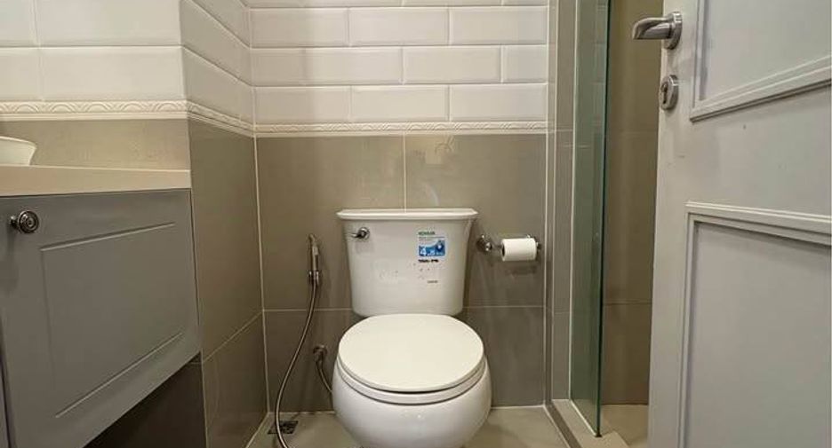 Продажа 1 кровать кондо в Пхая Тхаи, Бангкок