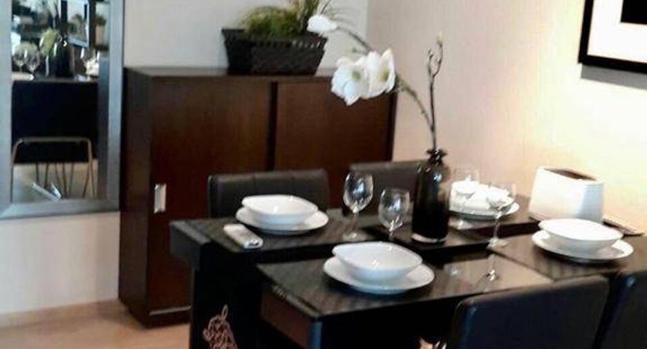 For sale 1 bed condo in Khlong Toei, Bangkok