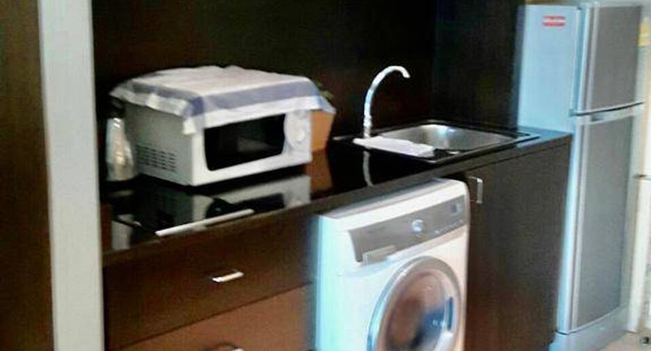 For sale 1 bed condo in Khlong Toei, Bangkok