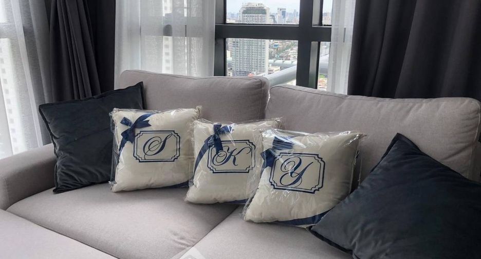À louer et à vendre 1 chambre condo à Pathum Wan, Bangkok
