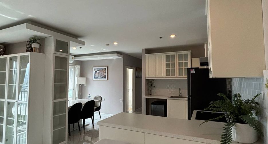 For sale 3 bedrooms condo in Bang Kho Laem, Bangkok