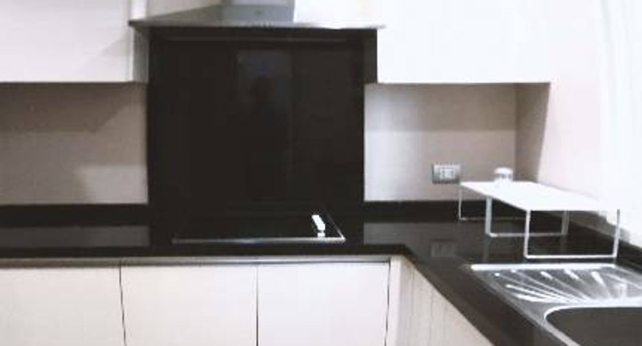 For sale 2 bedrooms condo in Bang Kho Laem, Bangkok