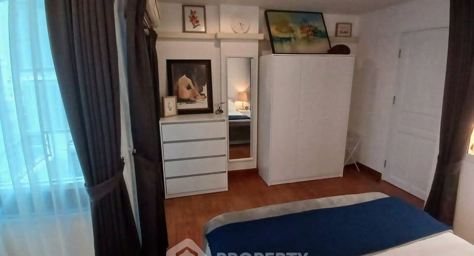For sale 1 bed condo in Bang Rak, Bangkok