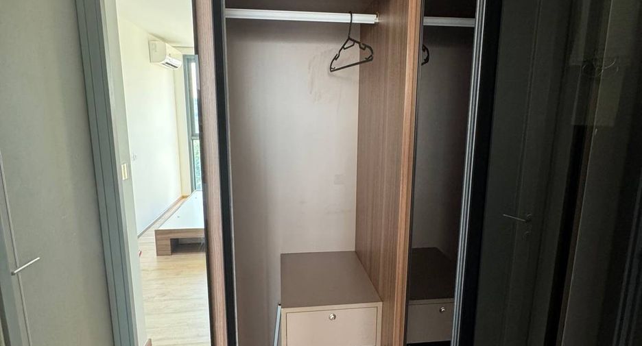 For sale 1 bed condo in Watthana, Bangkok