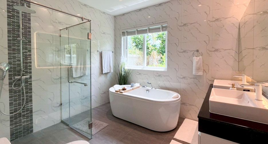 Villa zum Kauf mit 3 Zimmer in Hua Hin, Prachuap Khiri Khan