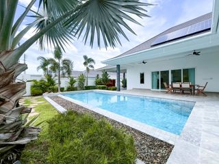 À vendre 3 chambres villa à Hua Hin, Prachuap Khiri Khan
