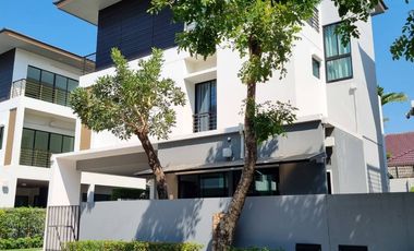 Haus zum Kauf mit 3 Zimmer in Prawet, Bangkok