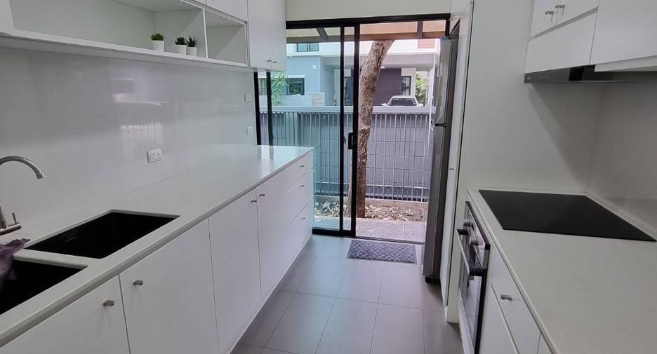 Haus zum Kauf mit 3 Zimmer in Prawet, Bangkok