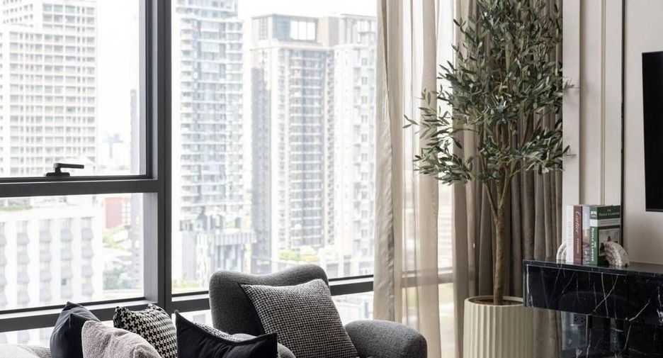 For rent and for sale 2 bedrooms condo in Watthana, Bangkok