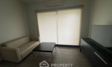 À louer et à vendre 1 chambre condo à Pathum Wan, Bangkok