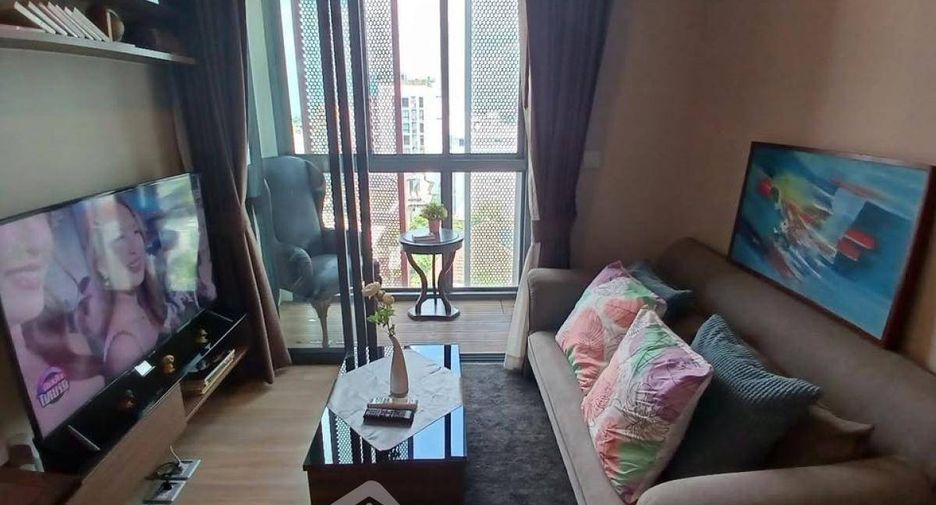 For rent and for sale 1 bed condo in Watthana, Bangkok