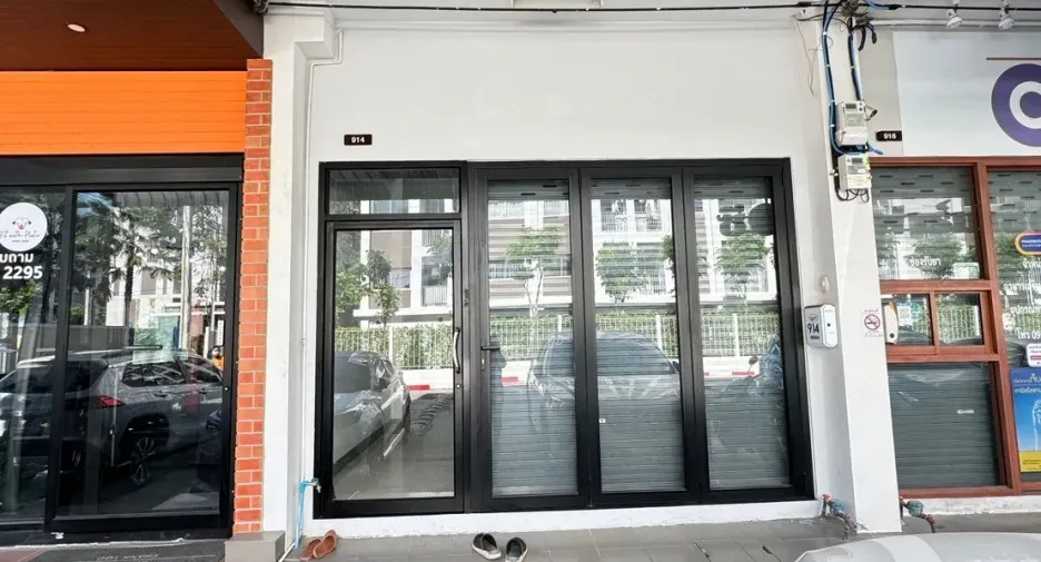 ให้เช่า 5 ห้องนอน พื้นที่ค้าปลีก ใน บางแค, กรุงเทพฯ