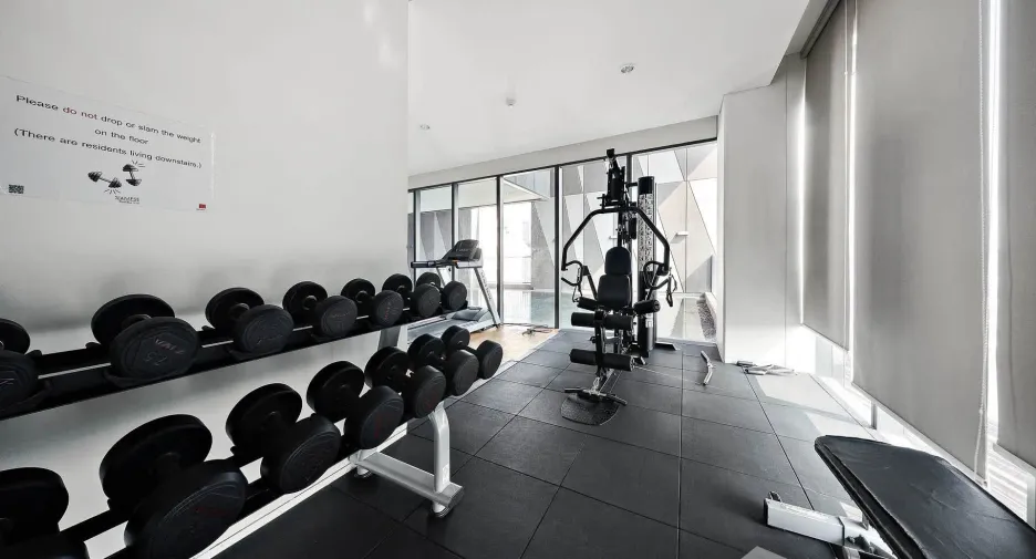 For rent and for sale 1 bed condo in Phaya Thai, Bangkok
