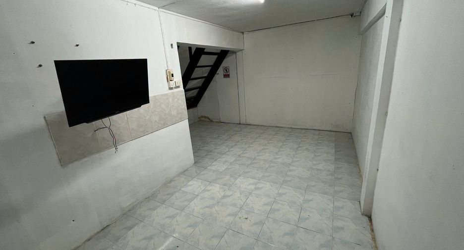 Local comercial en alquiler de 2 habitaciones en Mueang Phuket, Phuket