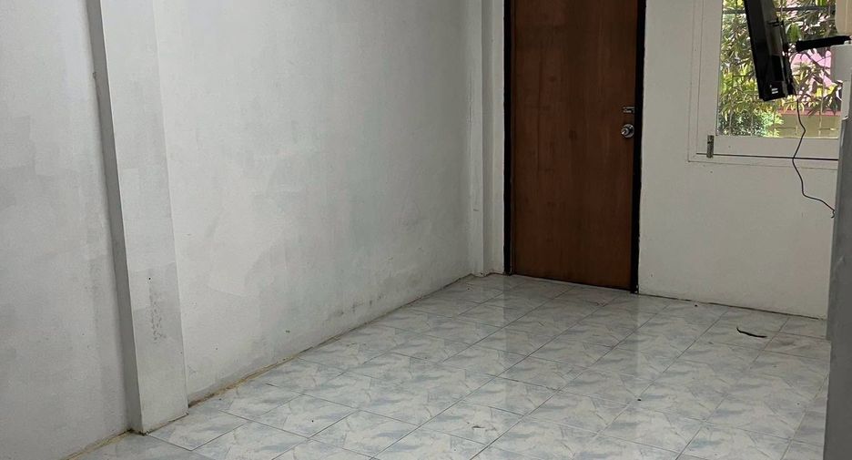 Local comercial en alquiler de 2 habitaciones en Mueang Phuket, Phuket