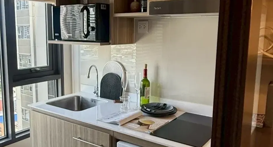 Condo en alquiler de 1 habitaciones en Khlong Toei, Bangkok