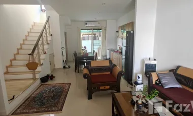 For sale 3 bedrooms townhouse in Suan Luang, Bangkok
