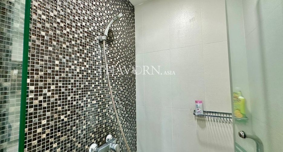 À vendre 2 chambres condo à Pratumnak, Pattaya