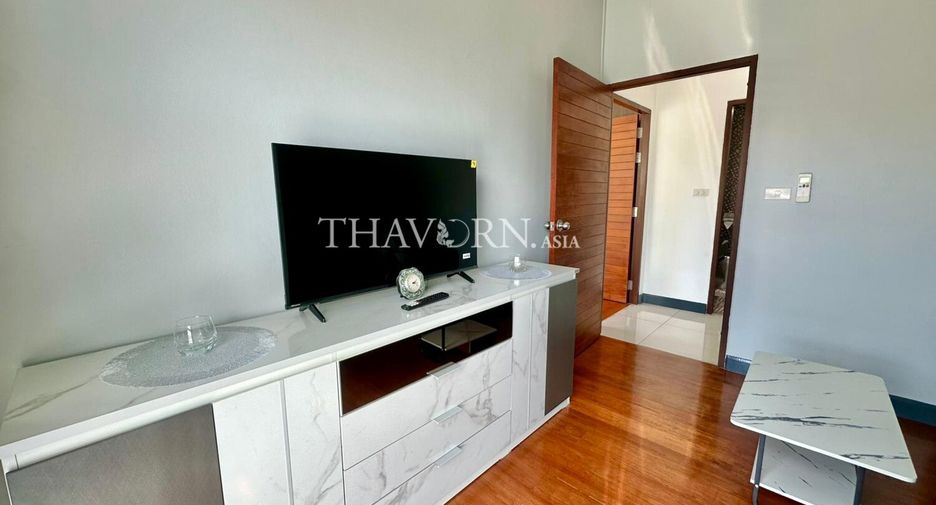 À vendre 2 chambres condo à Pratumnak, Pattaya