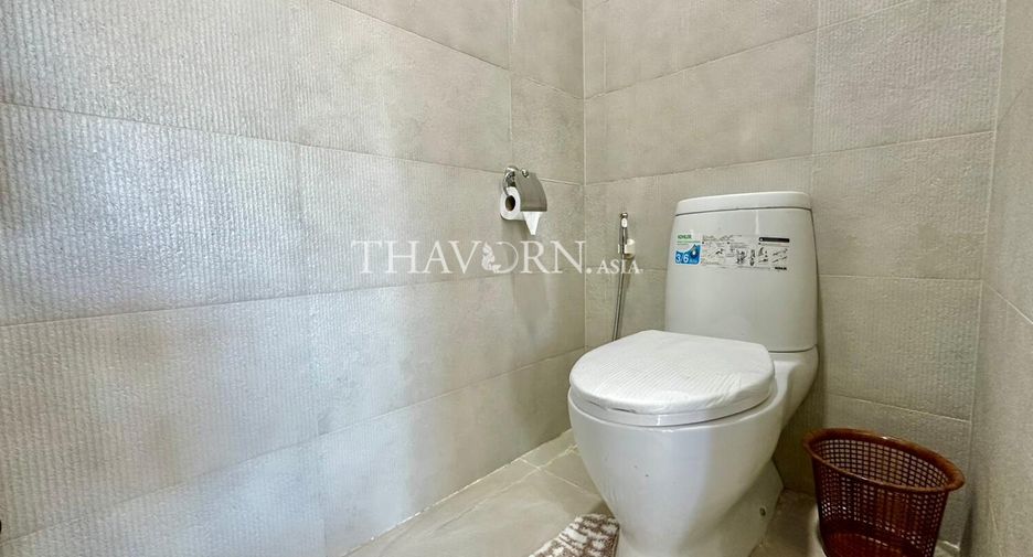 À vendre 2 chambres condo à Pratumnak, Pattaya