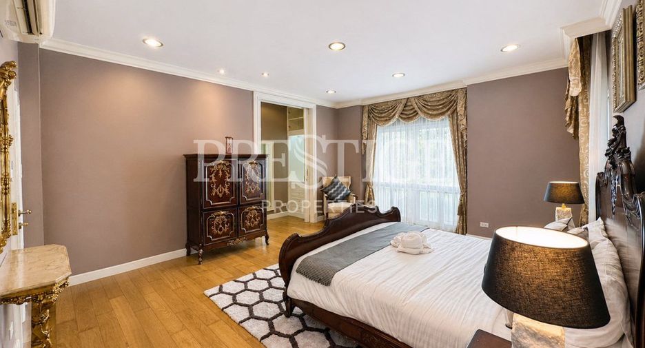 For sale 4 bedrooms house in Bang Lamung, Chonburi