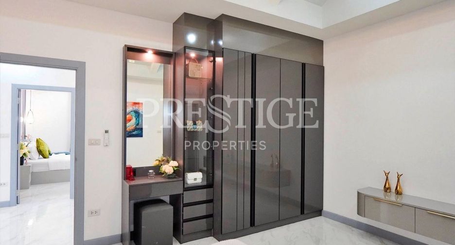 For sale 4 ベッドルーム house in East Pattaya, Pattaya