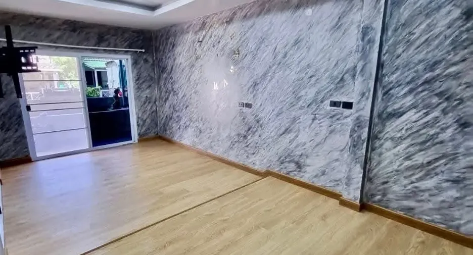 For rent 3 bedrooms house in Mueang Chiang Mai, Chiang Mai