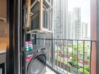 For sale 1 bed condo in Huai Khwang, Bangkok