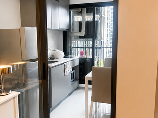 For sale 1 bed condo in Huai Khwang, Bangkok