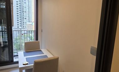 For sale 1 bed condo in Huai Khwang, Bangkok