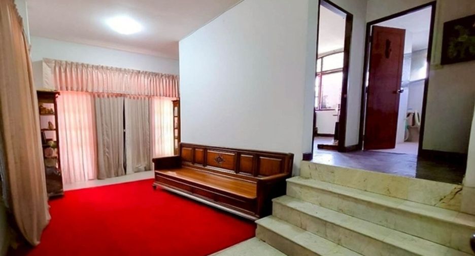 ขาย 4 ห้องนอน บ้านเดี่ยว ใน จตุจักร, กรุงเทพฯ
