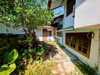 Casa en venta de 4 habitaciones en Chatuchak, Bangkok