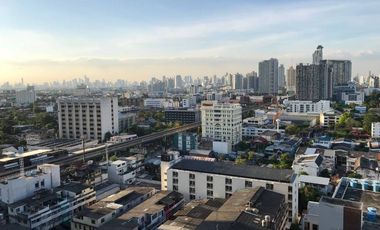 For sale 1 Beds condo in Phra Khanong, Bangkok