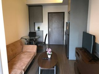 Продажа 1 кровать кондо в Пхра Кханонг, Бангкок