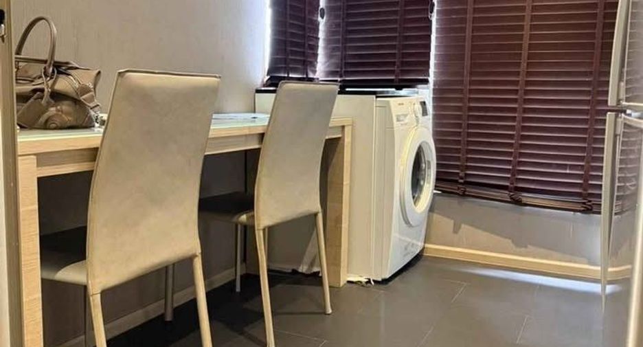 For rent 1 bed condo in Sathon, Bangkok