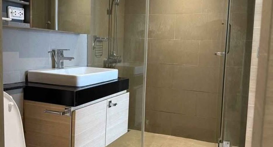 For rent 1 bed condo in Sathon, Bangkok