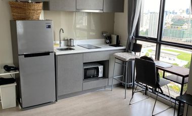 For sale 1 Beds condo in Huai Khwang, Bangkok