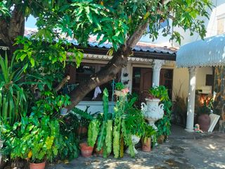 Haus zum Kauf mit 3 Zimmer in Huai Khwang, Bangkok